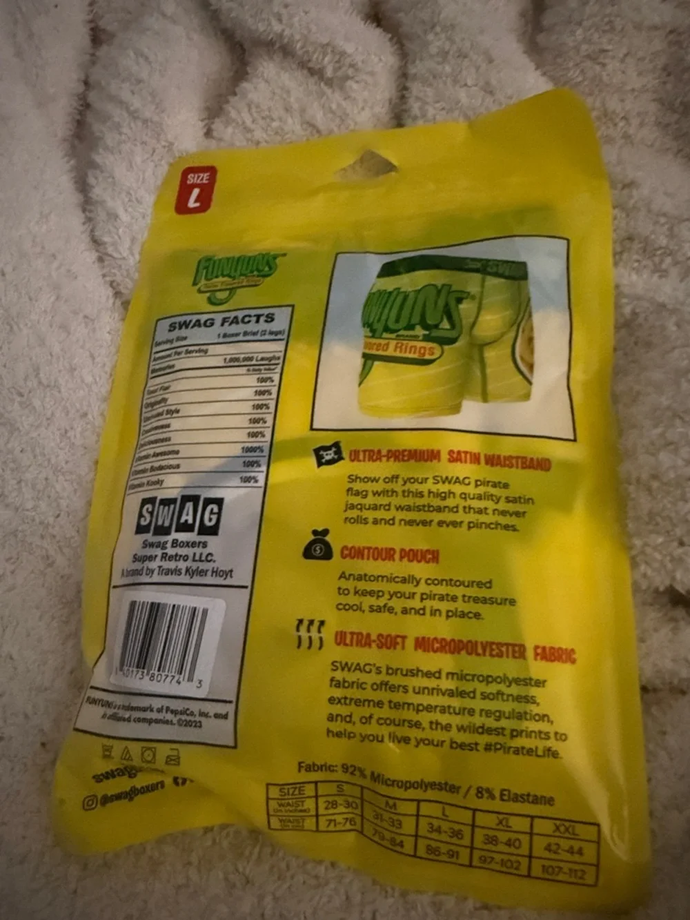Funyuns Onion Flavored Rings Party Snack - Yellow